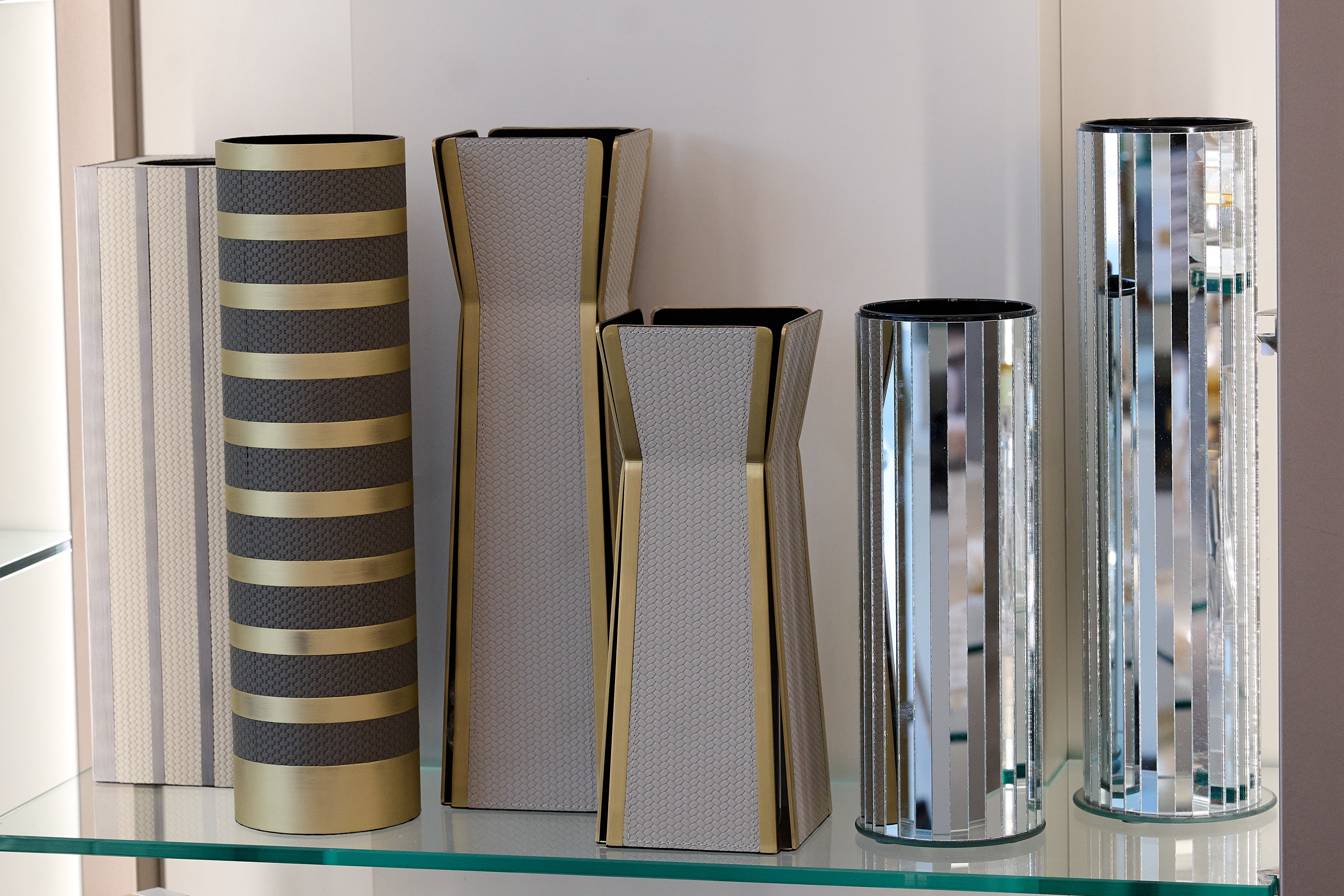 slider image slider_item_nE3qDc