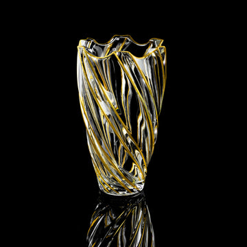 Impressive Twizzle Vase