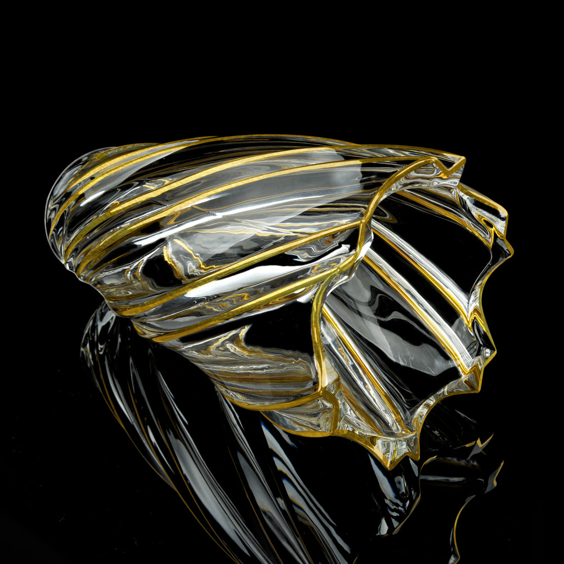 Impressive Twizzle Vase