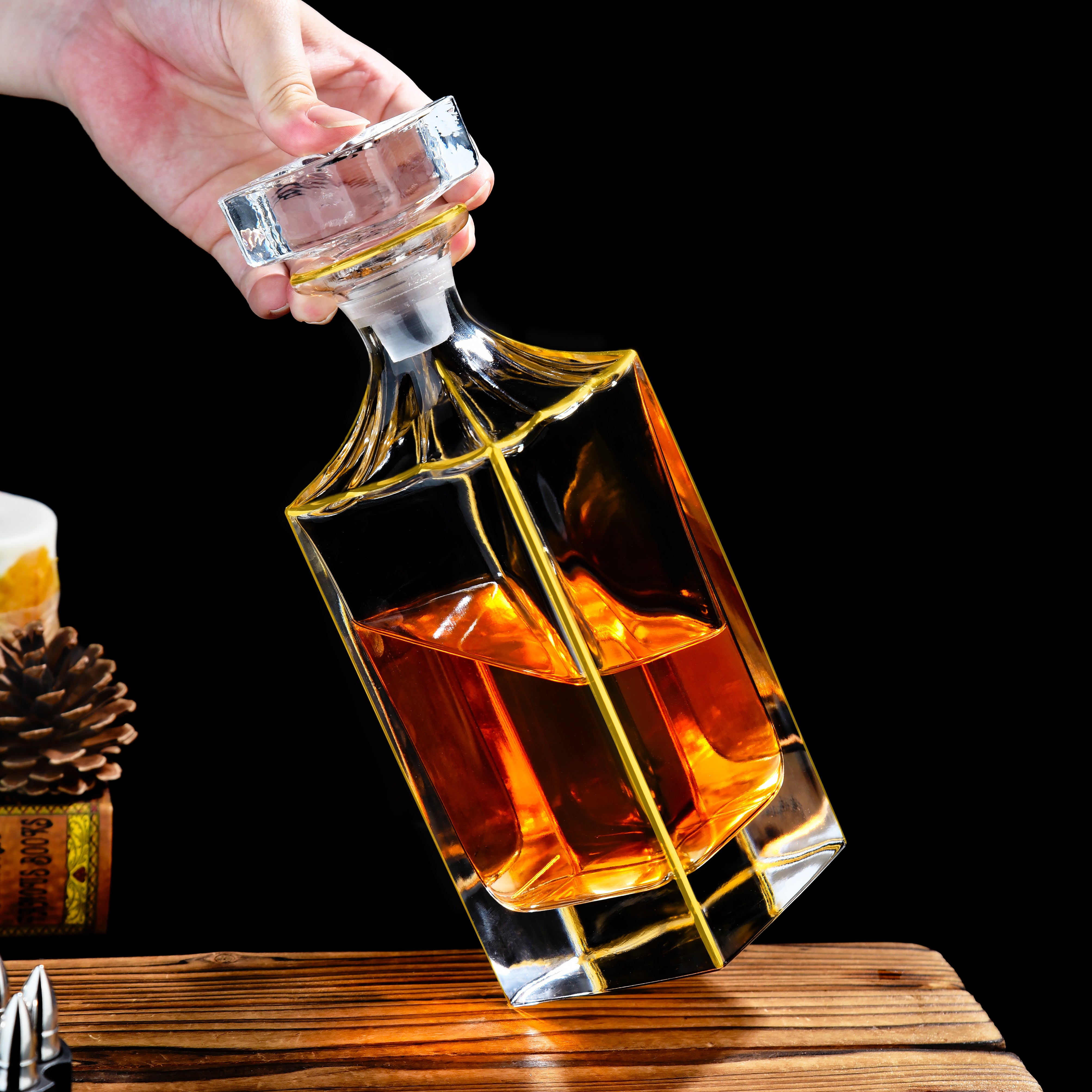 Gold Classic Decanter