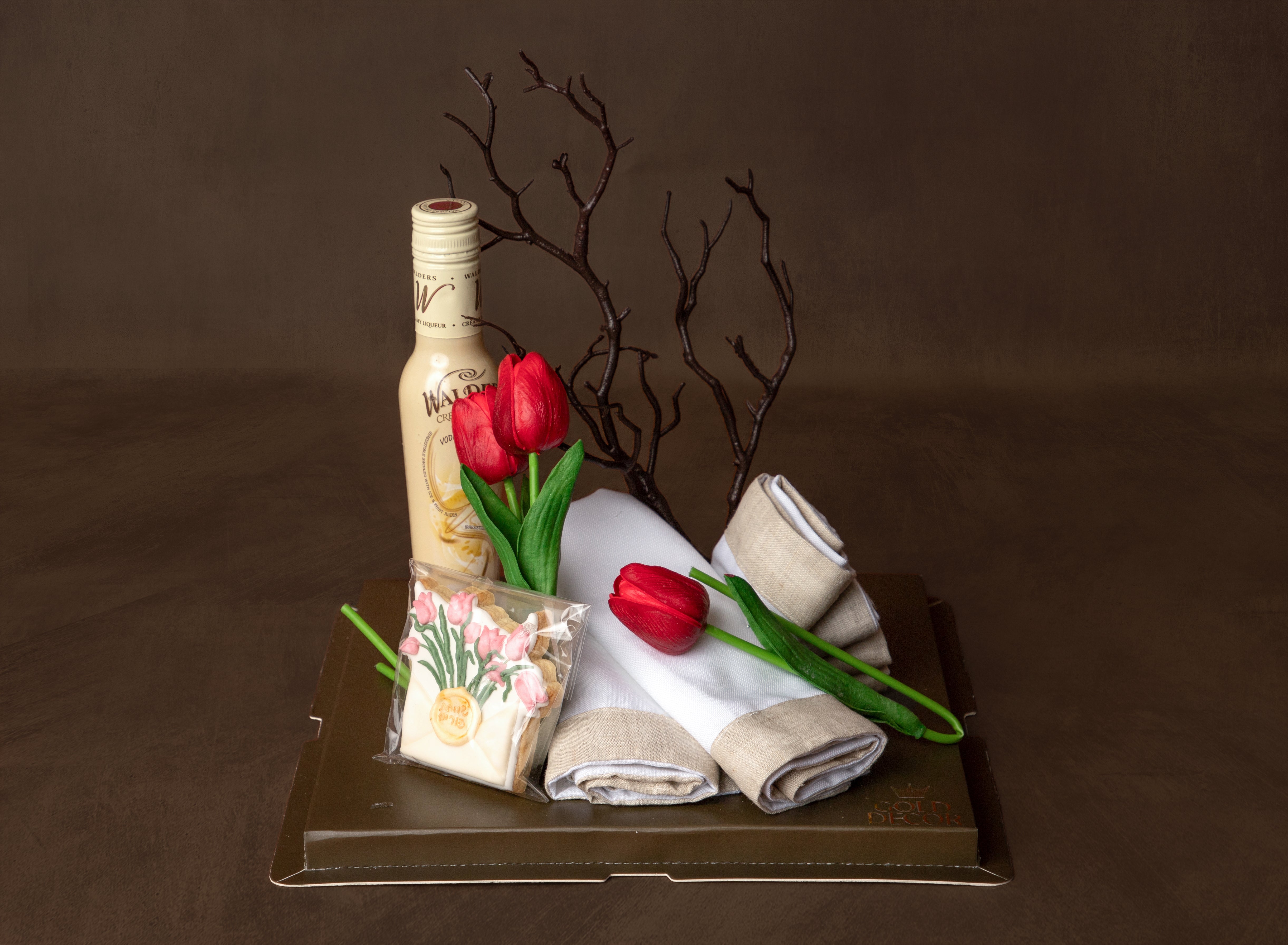 Linen & Twig
